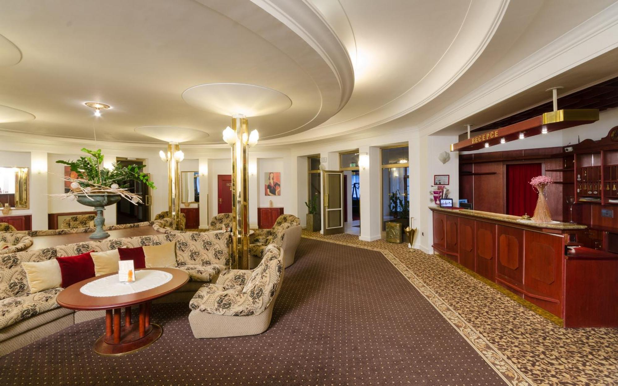 Hotel Ostrov Nymburk Εξωτερικό φωτογραφία