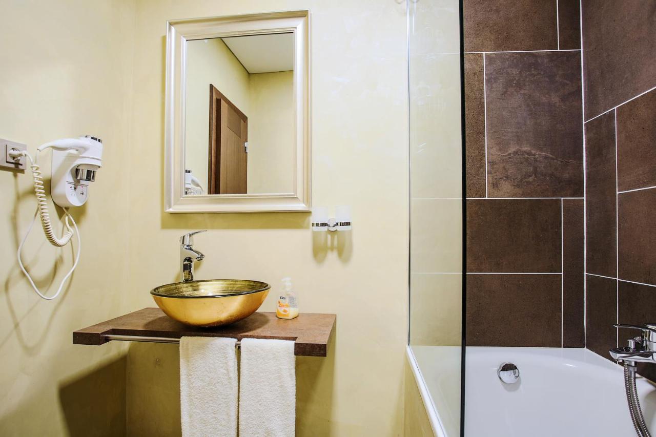 Hotel Ostrov Nymburk Εξωτερικό φωτογραφία